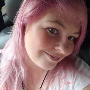 Meet your Posher, Kendra